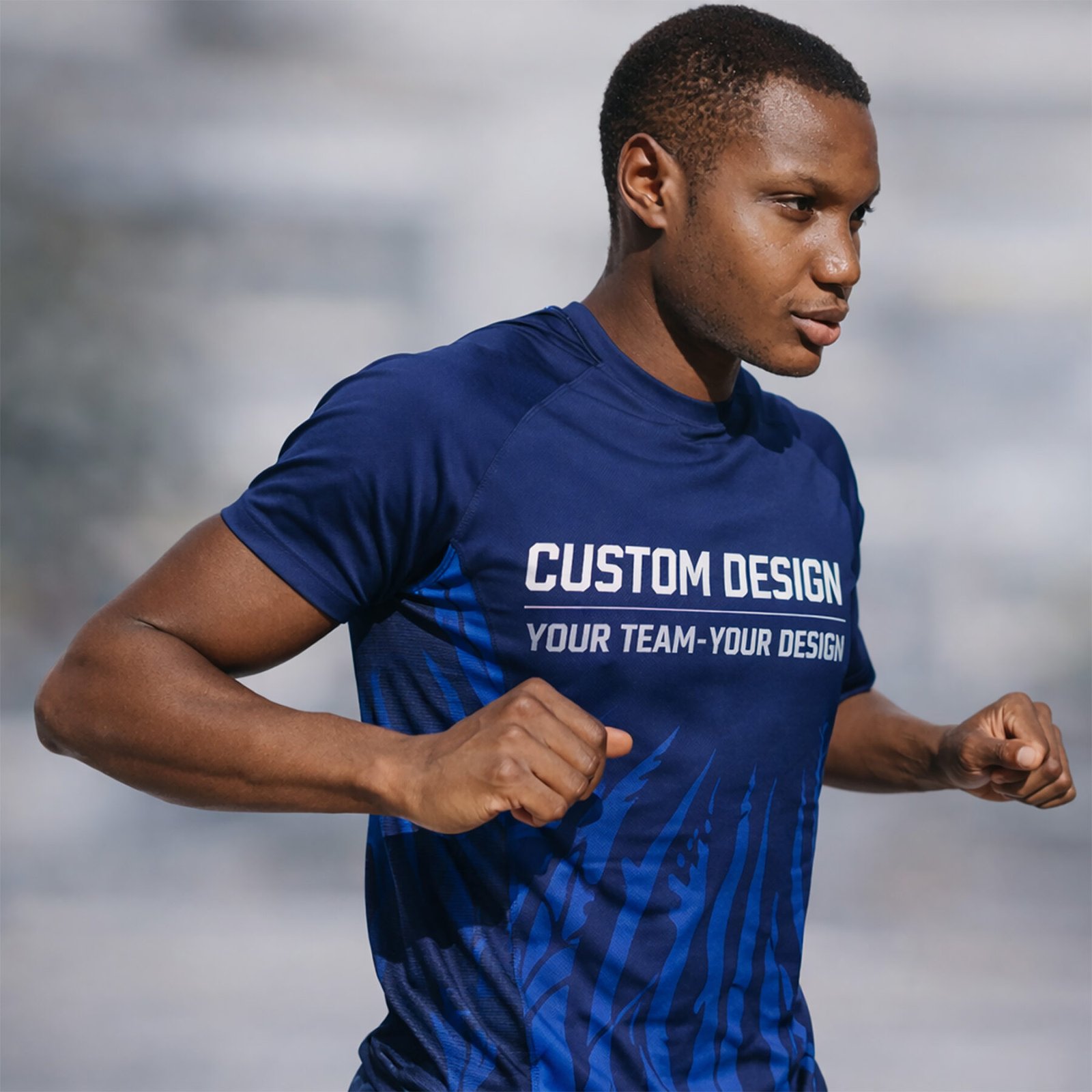 RAGLAN AVEC DECOUPES